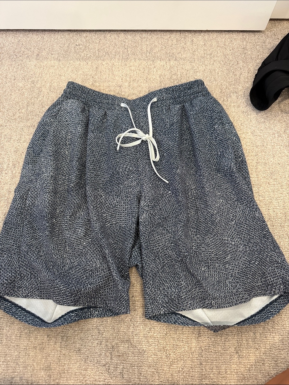 lululemon athletica Navy Micro-Pattern Drawstring Athletic Shorts